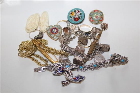 Mixed jewellery